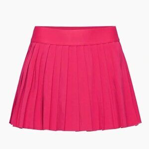 Aritzia TNAction TNA move Tennis Pro Micro Skirt Hypno Pink Size Small